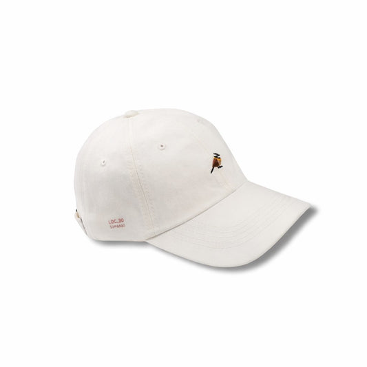 Gorra con copetón blanco hueso